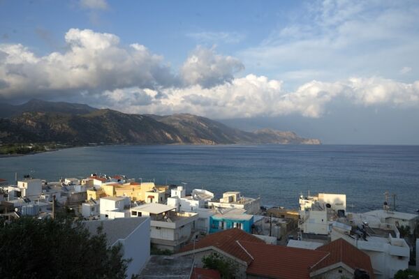 Reviews about real estate agencies in Crete, Greece