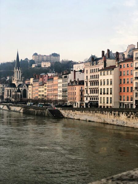 Reseñas de agencias inmobiliarias en Lyon, Francia