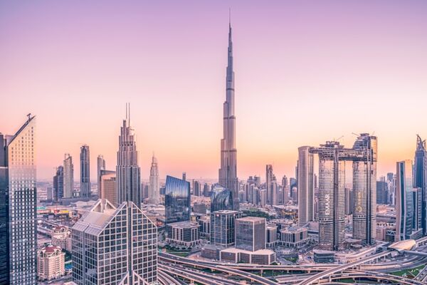 Reseñas de agencias inmobiliarias en Dubái, Emiratos Árabes Unidos
