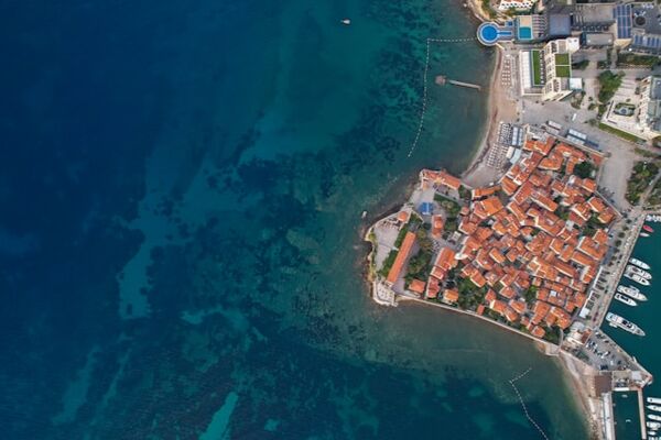 Reviews about real estate agencies in Budva, Montenegro