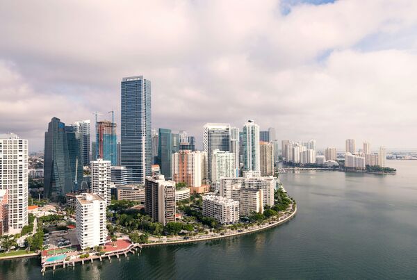 Reseñas de promotores inmobiliarios en Florida, Estados Unidos