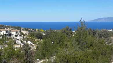 Agnades Village