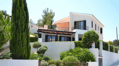 Agnades Village