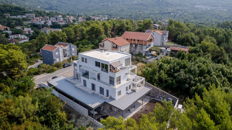 Prime Residence