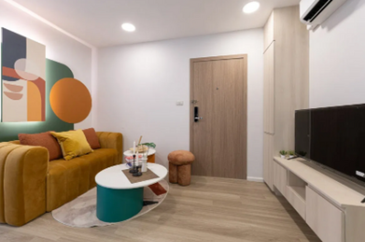 Chateau In Town Kasetsart Campus es un nuevo proyecto de condominio cuya finalización está prevista para 2026. El desarrollo consta de 2 edificios de 8 plantas, con un total de 314 unidades que van desde 24,5 hasta 46,63 m².
Lo más destacado del pro Chateau In Town Kasetsart Campus