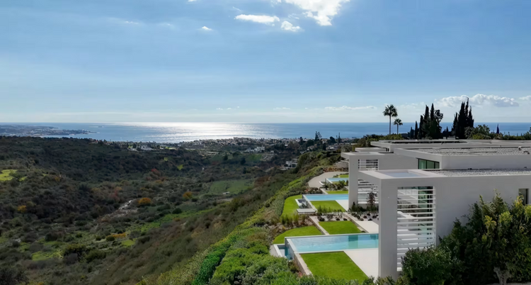 Palisandro Hills