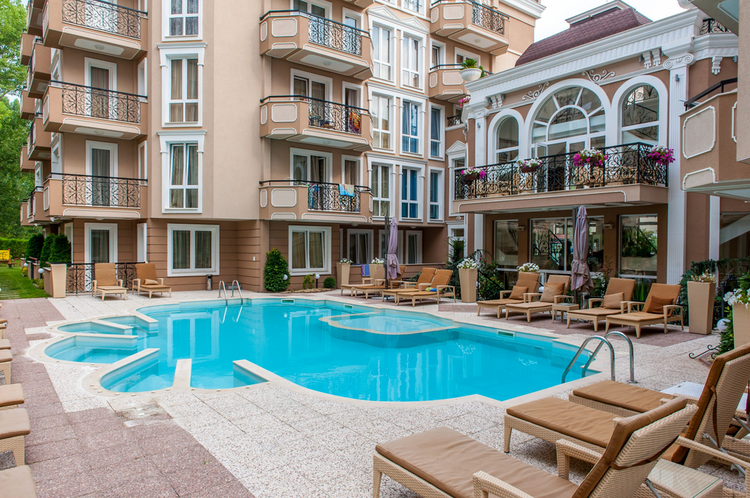 Dawn Park Deluxe