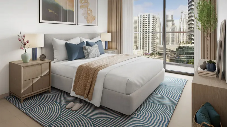 Marina Shores is an elegant 53-story skyscraper in the heart of Dubai Marina, offering one to five-bedroom apartments and a five-bedroom penthouse with direct access to the Promenade boulevard. All residences feature panoramic views of the sea, Palm Marina Shores