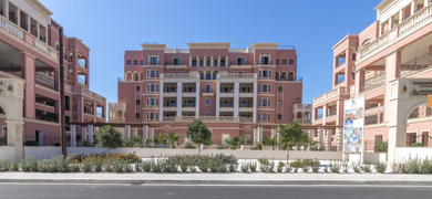 Kensington Residences – Refined Classic Living by the Sea in the Heart of Limassol
Kensington Residences is a boutique luxury residential complex located in one of Limassol’s most prestigious and picturesque neighborhoods, just 250 meters from the r K100 - Kensington Residences