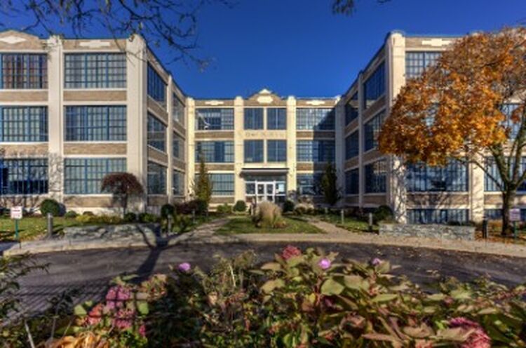 Coro Center