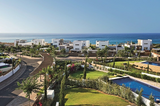 Akamas Bay Villas is an exquisite premium beachfront complex located in one of the most beautiful corners of Cyprus, near the Akamas Peninsula. Here, modern architecture and unique design blend harmoniously, turning each villa into your personal para Akamas Bay Villas