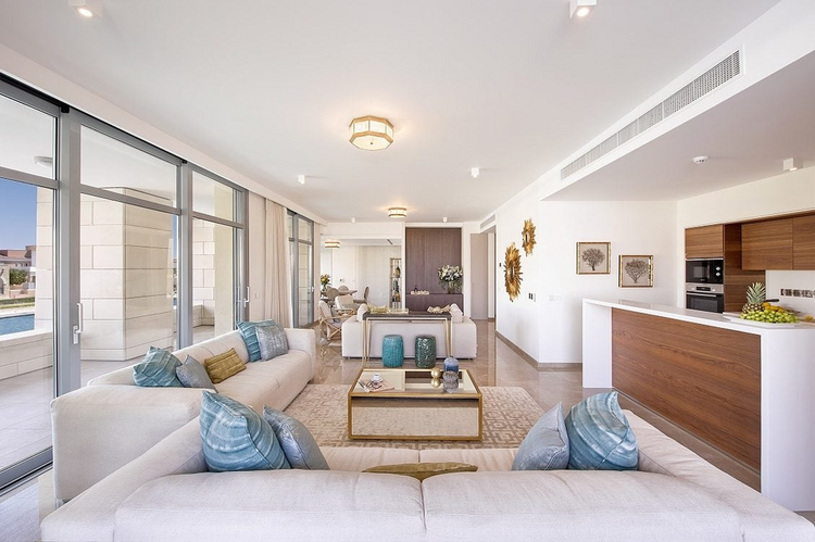 This is the most recognizable and unique project in Cyprus and the Eastern Mediterranean. The integrated full-service superyacht marina in Limassol is a unique blend of residential and commercial real estate, cultural institutions, and leisure facili Limassol Marina