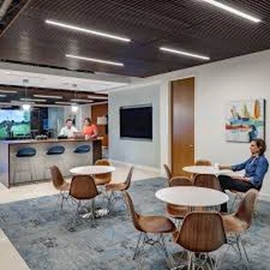 The Douglas es una torre de oficinas boutique ubicada en Preston Center, una de las zonas más codiciadas de Dallas, Texas. El edificio cuenta con acabados de clase A, vistas espectaculares y sistemas completamente modernizados. Gracias a su ubicación The Douglas