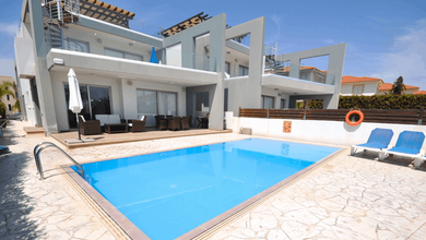 Faros Luxury Apartments
