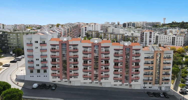 Rua Eduardo Viana 4–8