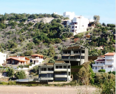 Alestate — Exclusive seaside living in perfect harmony with nature and architecture
Project Concept
Alestate is a modern development brand creating premium residential properties along Schinias Beach, in the picturesque area of Marathon, just 40 ki Alestate