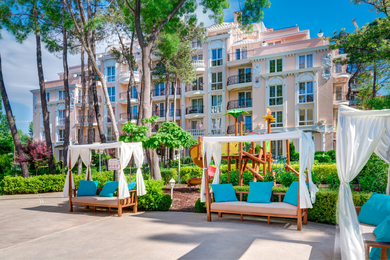 Venera Anastasia Palace — Modern Residential Complex in Sunny Beach
Venera Anastasia Palace is a modern premium apartment complex by Prime Development, located in the western part of the Sunny Beach resort, Bulgaria. The project combines comfort, pr Venera Anastasia Palace